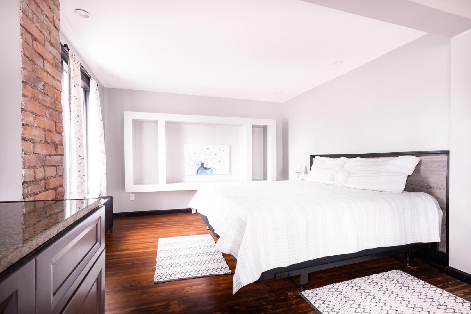 The Pub- 8Br Free Parking, Minutes From Falls & Casino Niagarafallen Exteriör bild