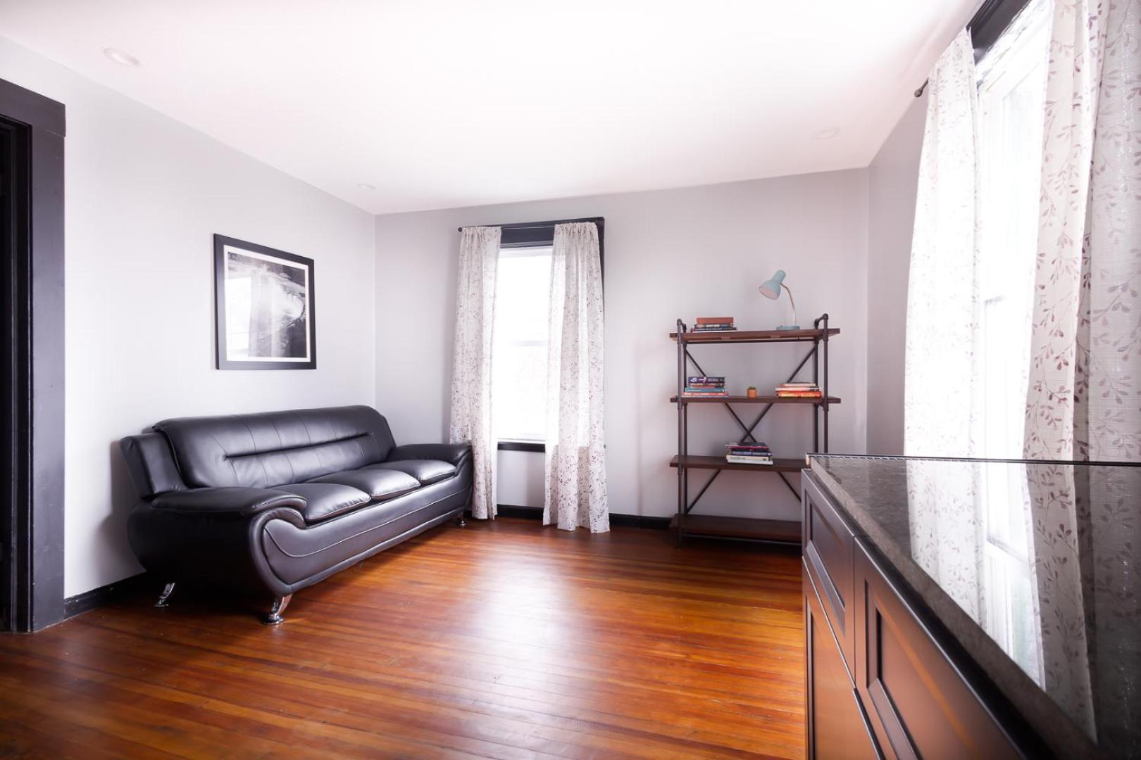 The Pub- 8Br Free Parking, Minutes From Falls & Casino Niagarafallen Exteriör bild